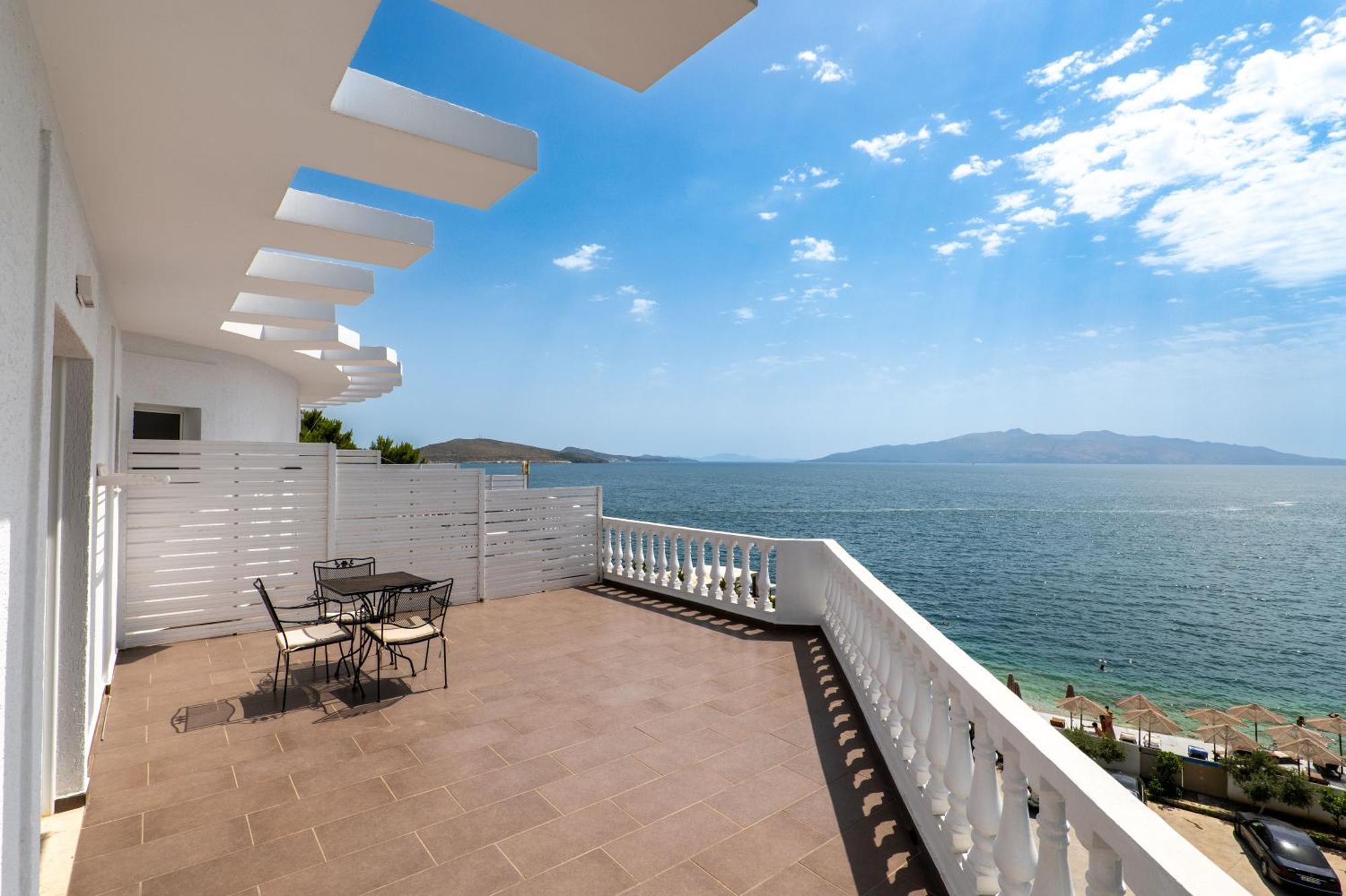Hotel Sejko Sarande Exterior photo