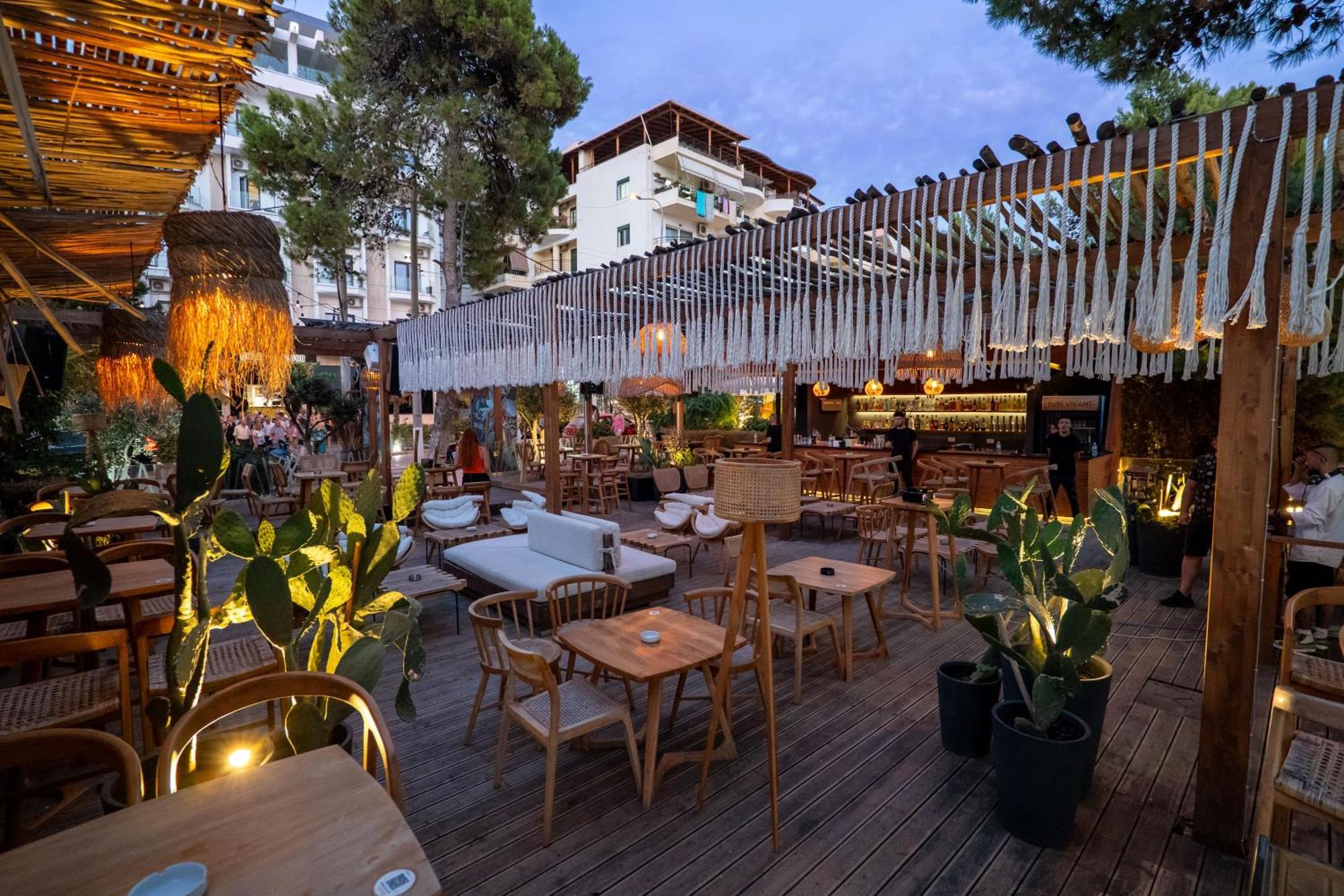 Hotel Sejko Sarande Exterior photo