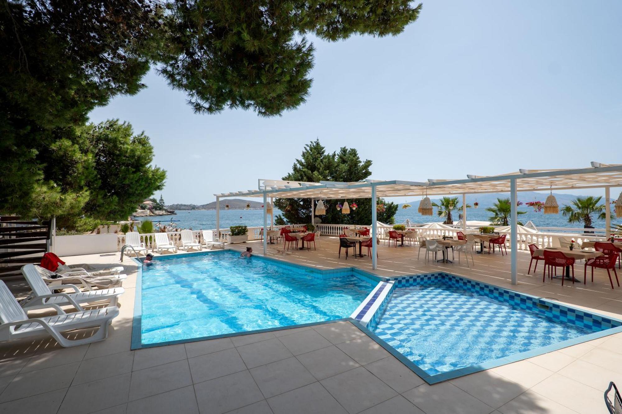 Hotel Sejko Sarande Exterior photo
